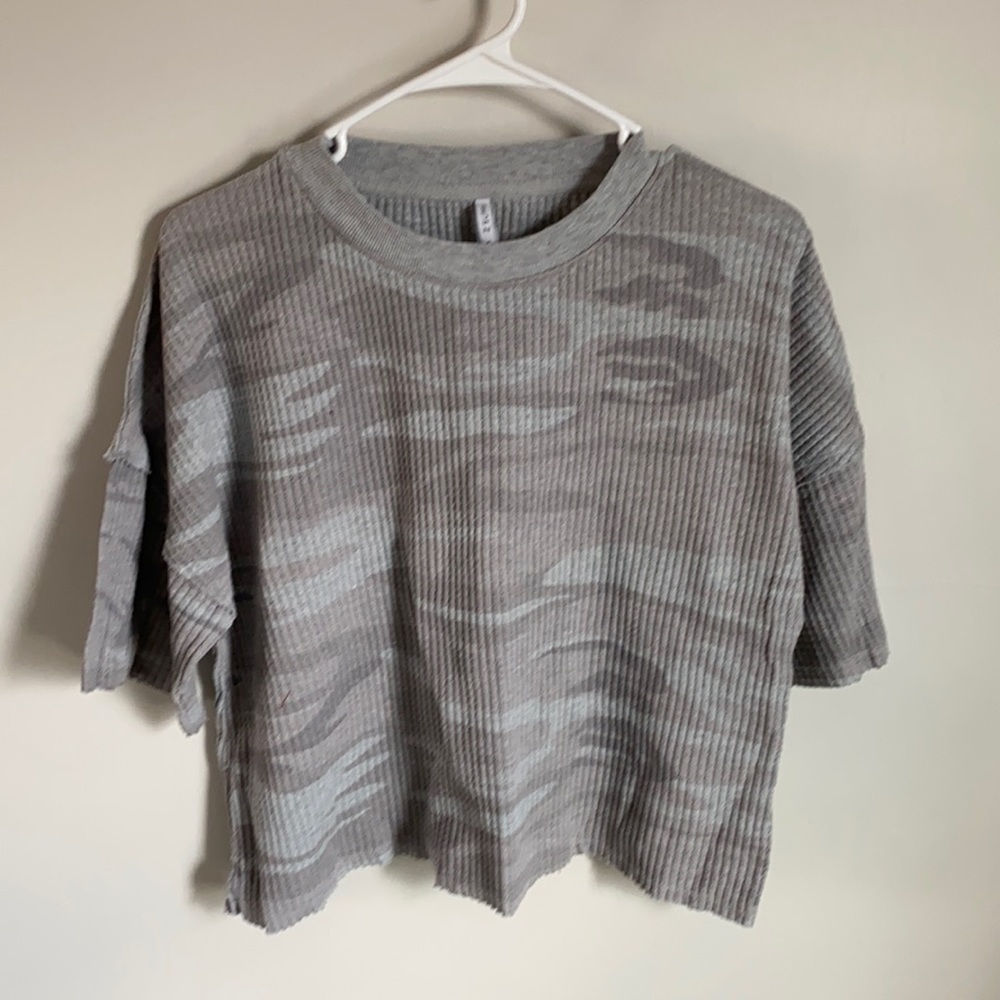 Waffle knit cropped camo T-shirt.